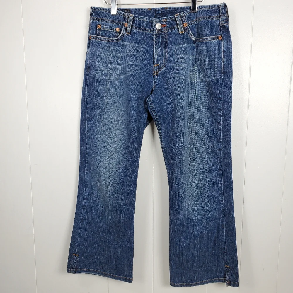 Lucky Brand wonder crop jeans size 28